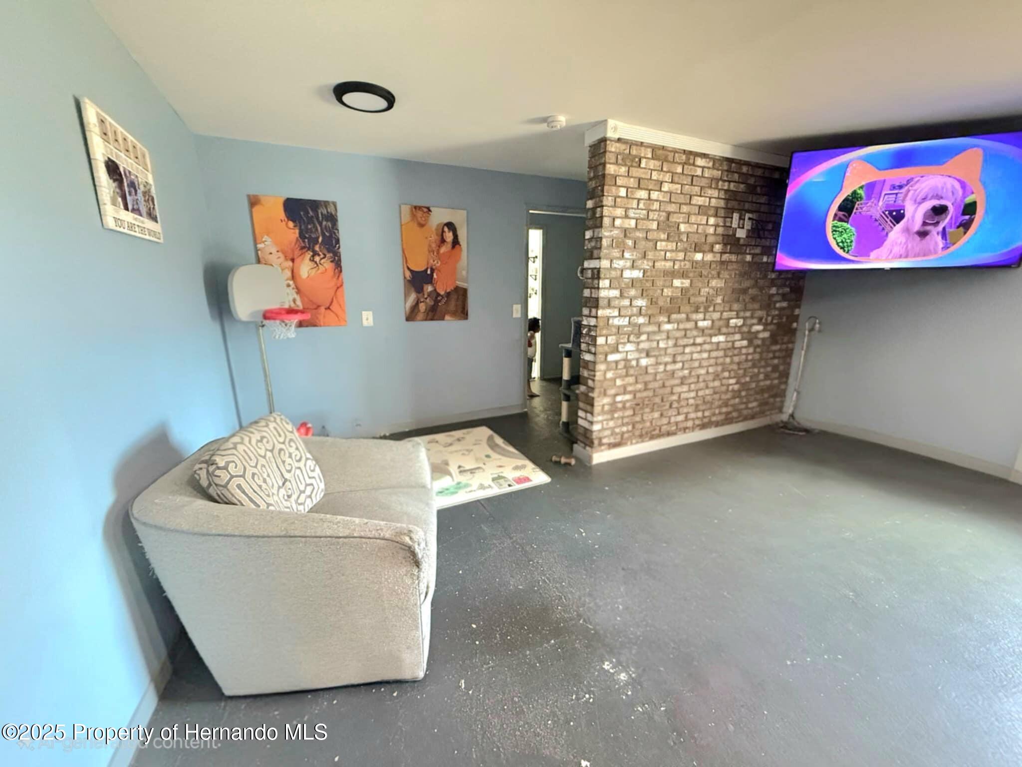 11080 Jackdaw Road, Weeki Wachee, Florida image 12