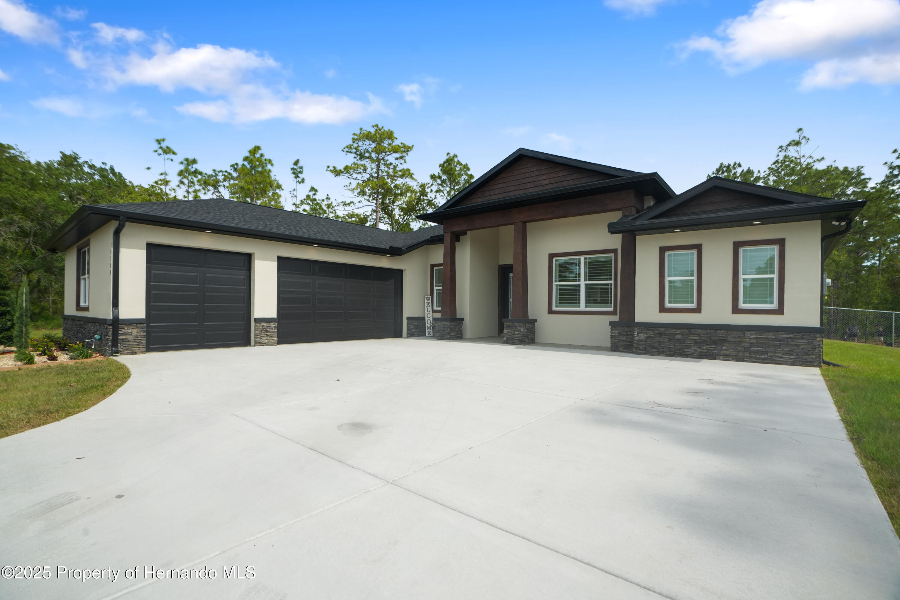 10380 Yellow Hammer Road, Weeki Wachee, Florida image 1