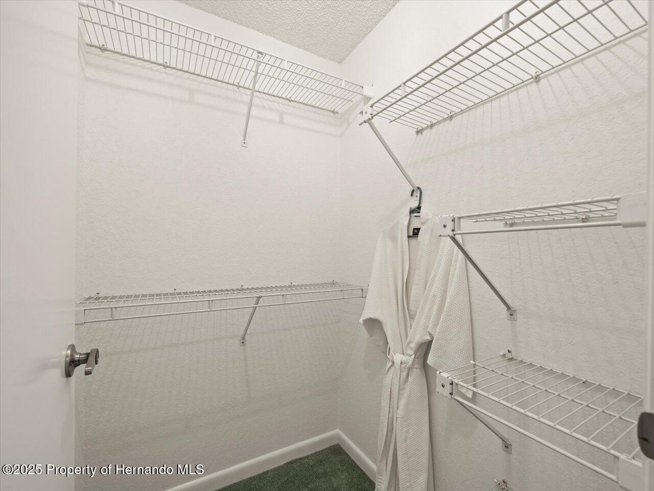 9355 French Quarters Circle, Weeki Wachee, Florida image 32