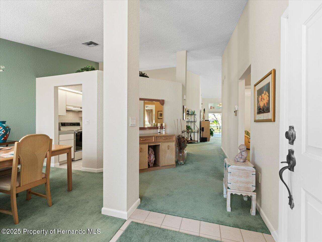 9355 French Quarters Circle, Weeki Wachee, Florida image 7