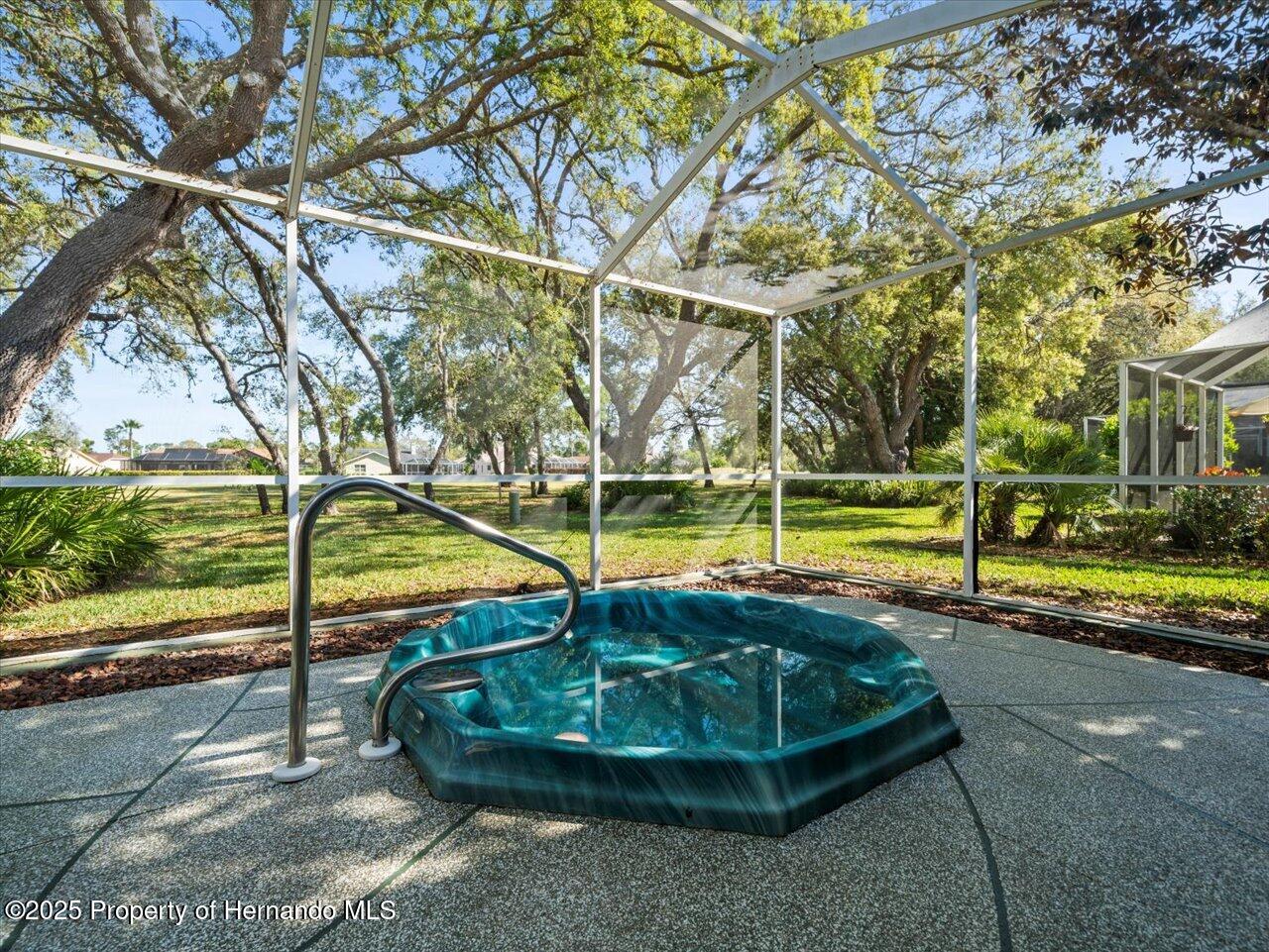 9355 French Quarters Circle, Weeki Wachee, Florida image 46