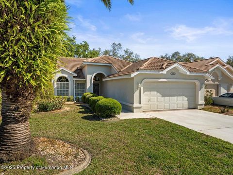 Homes For Sale - 9355 French Quarters Circle<br/> Weeki Wachee, FL 34613