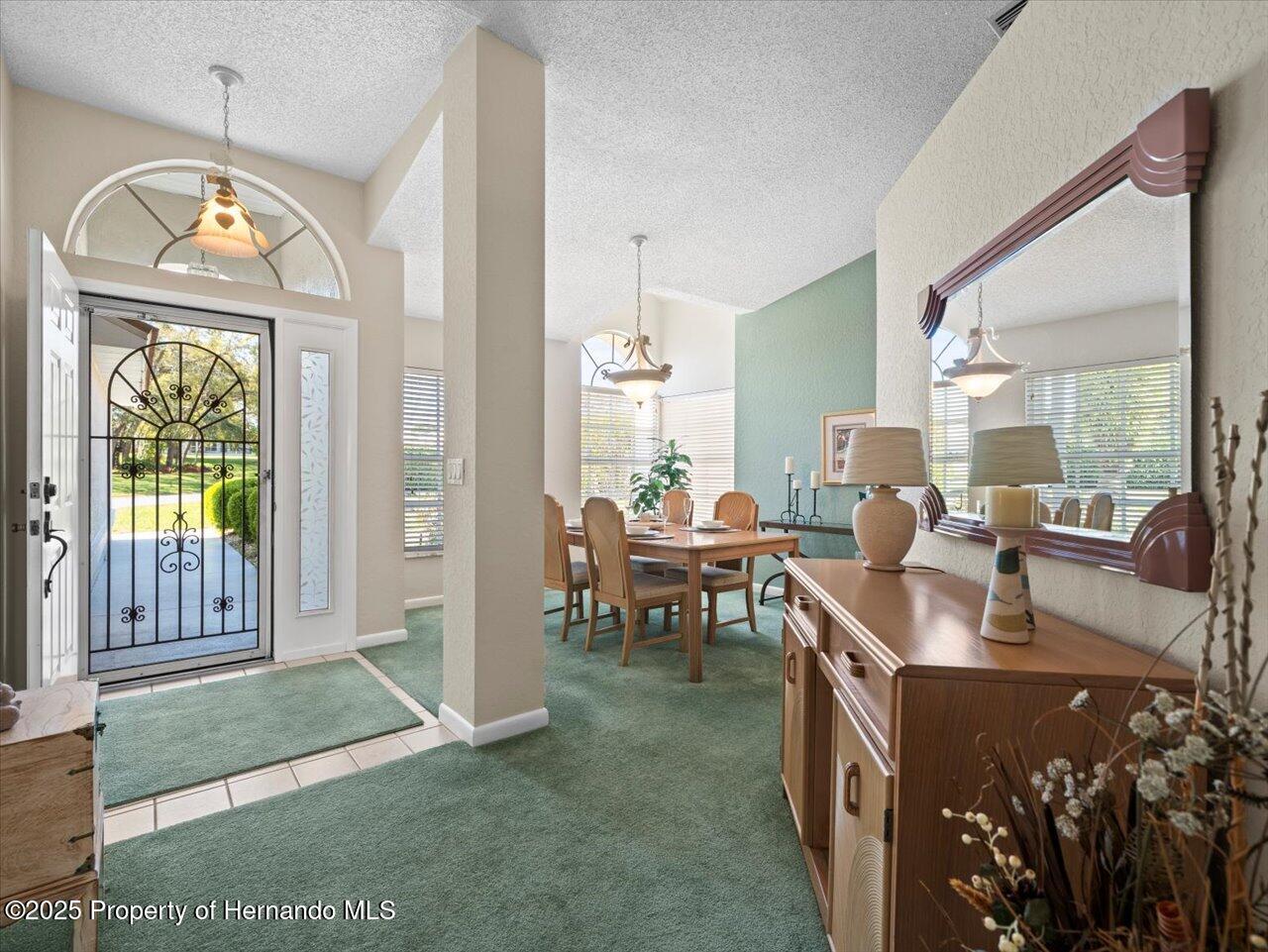 9355 French Quarters Circle, Weeki Wachee, Florida image 8