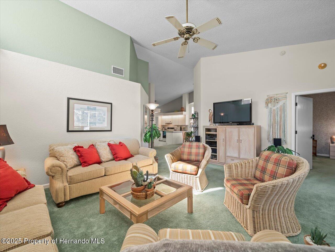 9355 French Quarters Circle, Weeki Wachee, Florida image 17