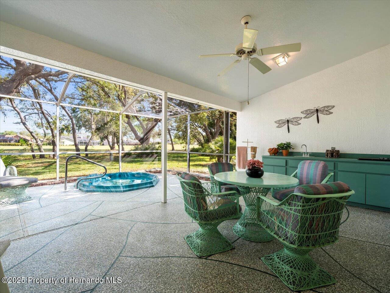 9355 French Quarters Circle, Weeki Wachee, Florida image 42