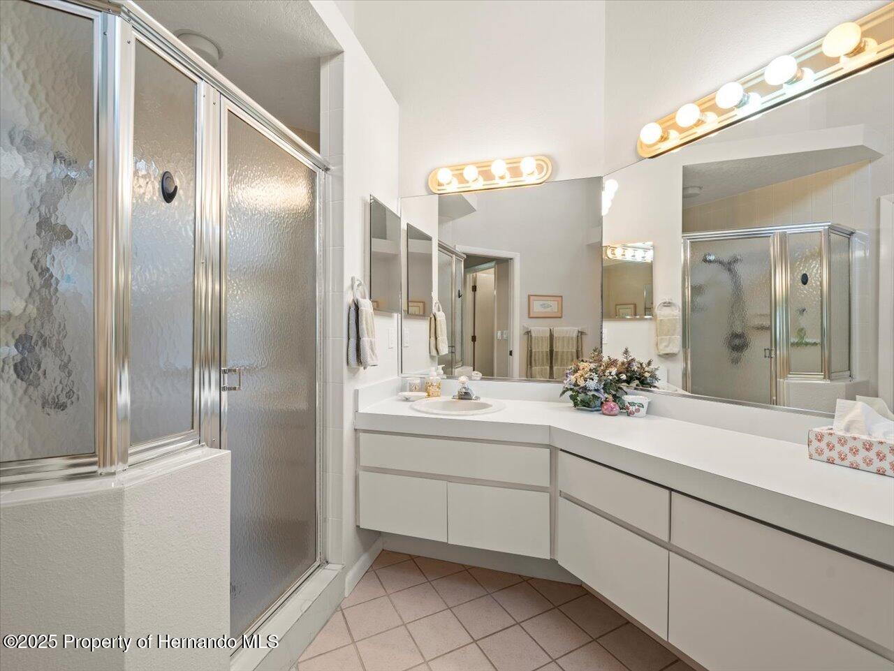 9355 French Quarters Circle, Weeki Wachee, Florida image 35