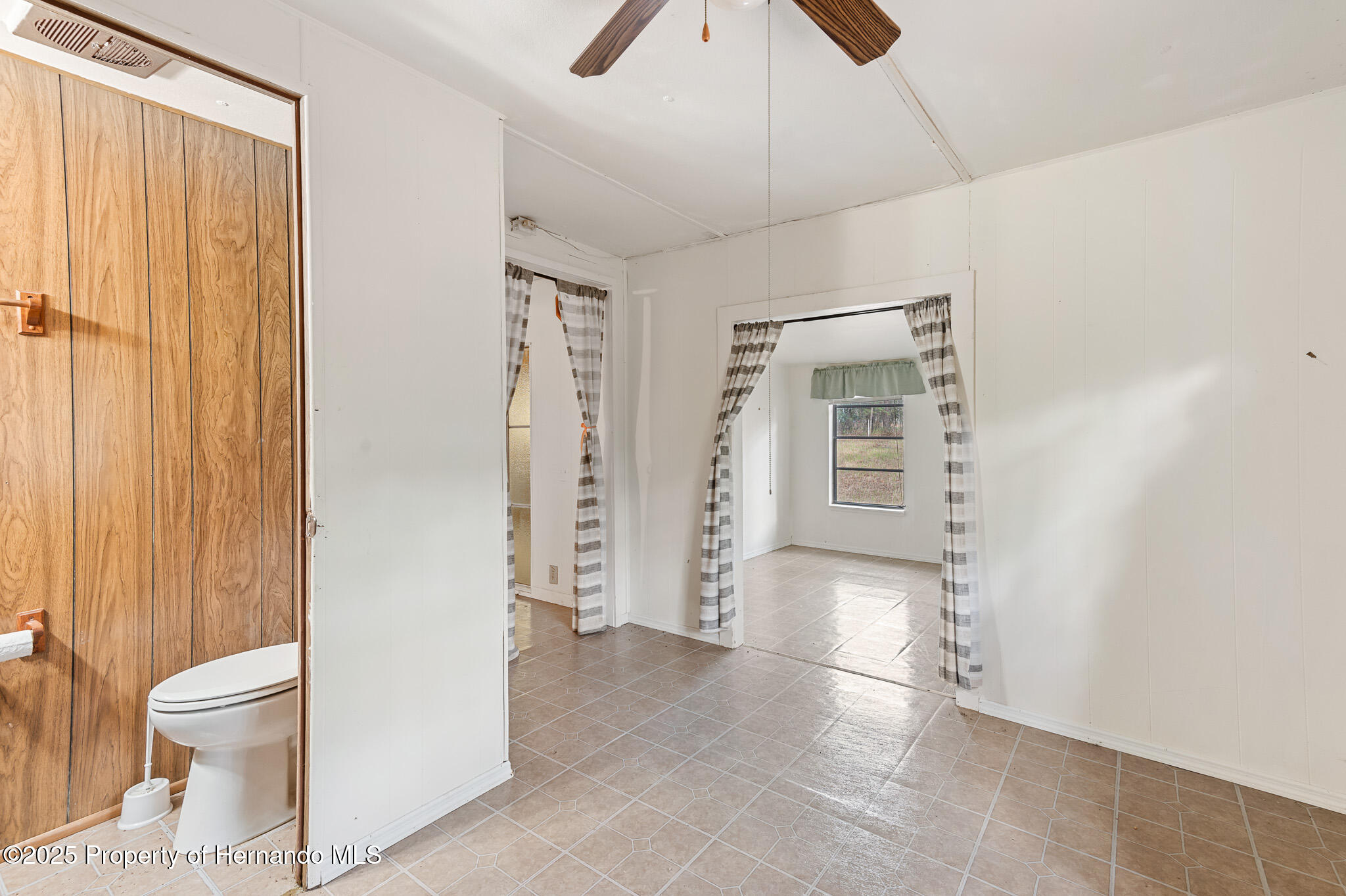 16115 Peach Orchard Road, Brooksville, Florida image 23