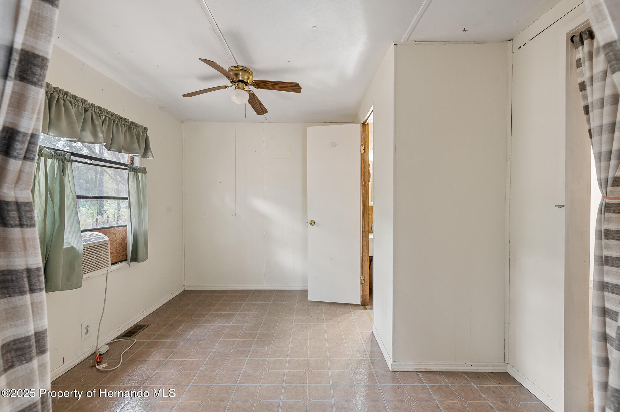 16115 Peach Orchard Road, Brooksville, Florida image 22