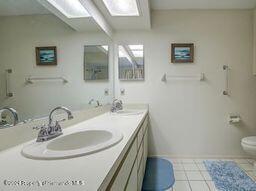 6460 Pine Meadows Drive, Spring Hill, Florida image 18