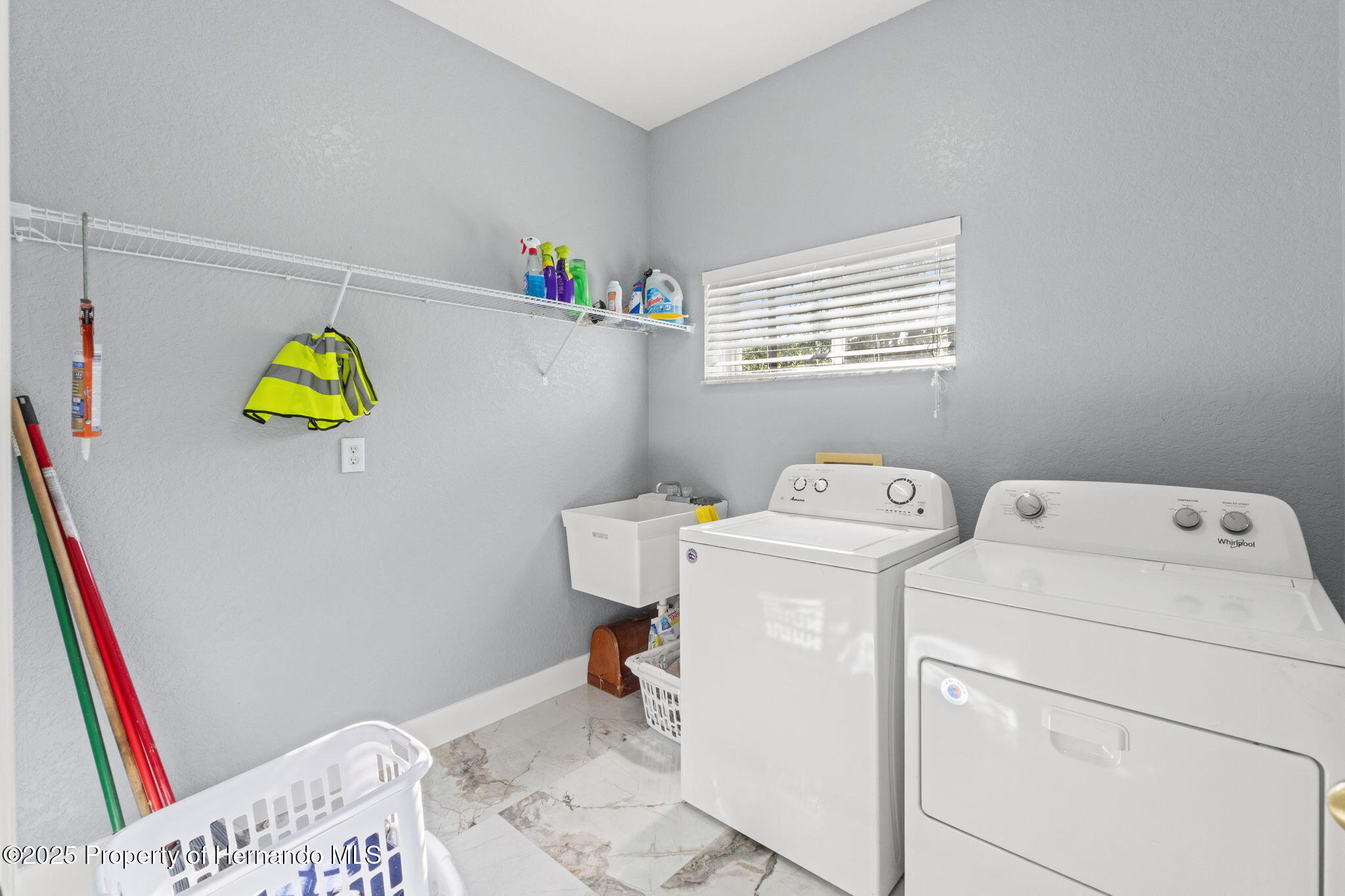 9078 Birmingham Avenue, Weeki Wachee, Florida image 33