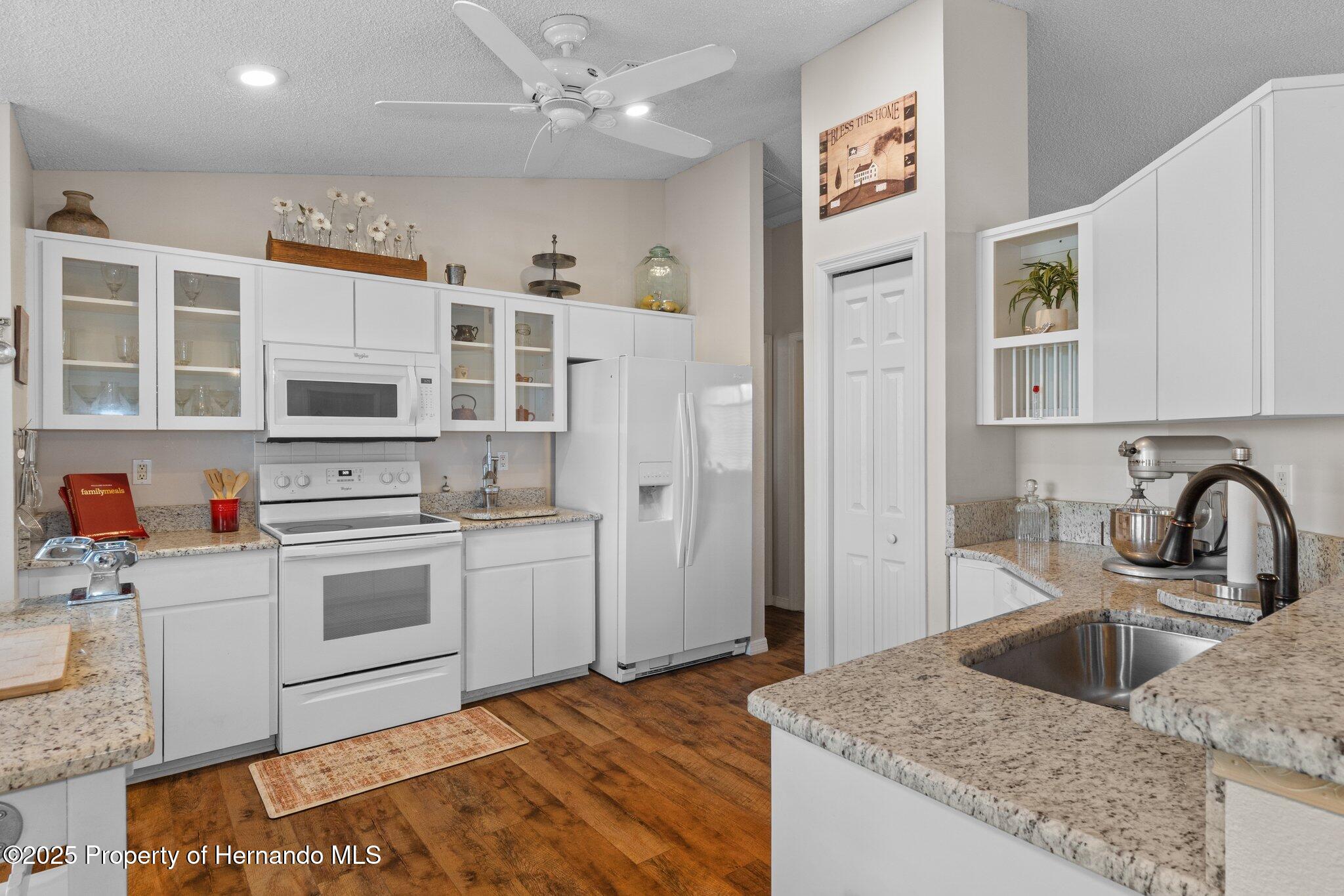 3345 Carmen Avenue, Spring Hill, Florida image 18