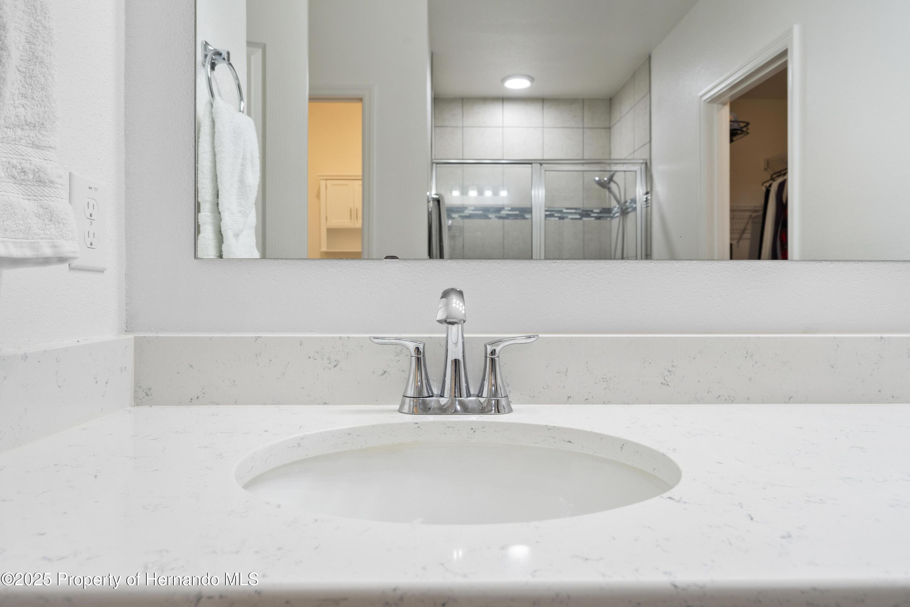 15062 Hummingbird Road, Weeki Wachee, Florida image 14