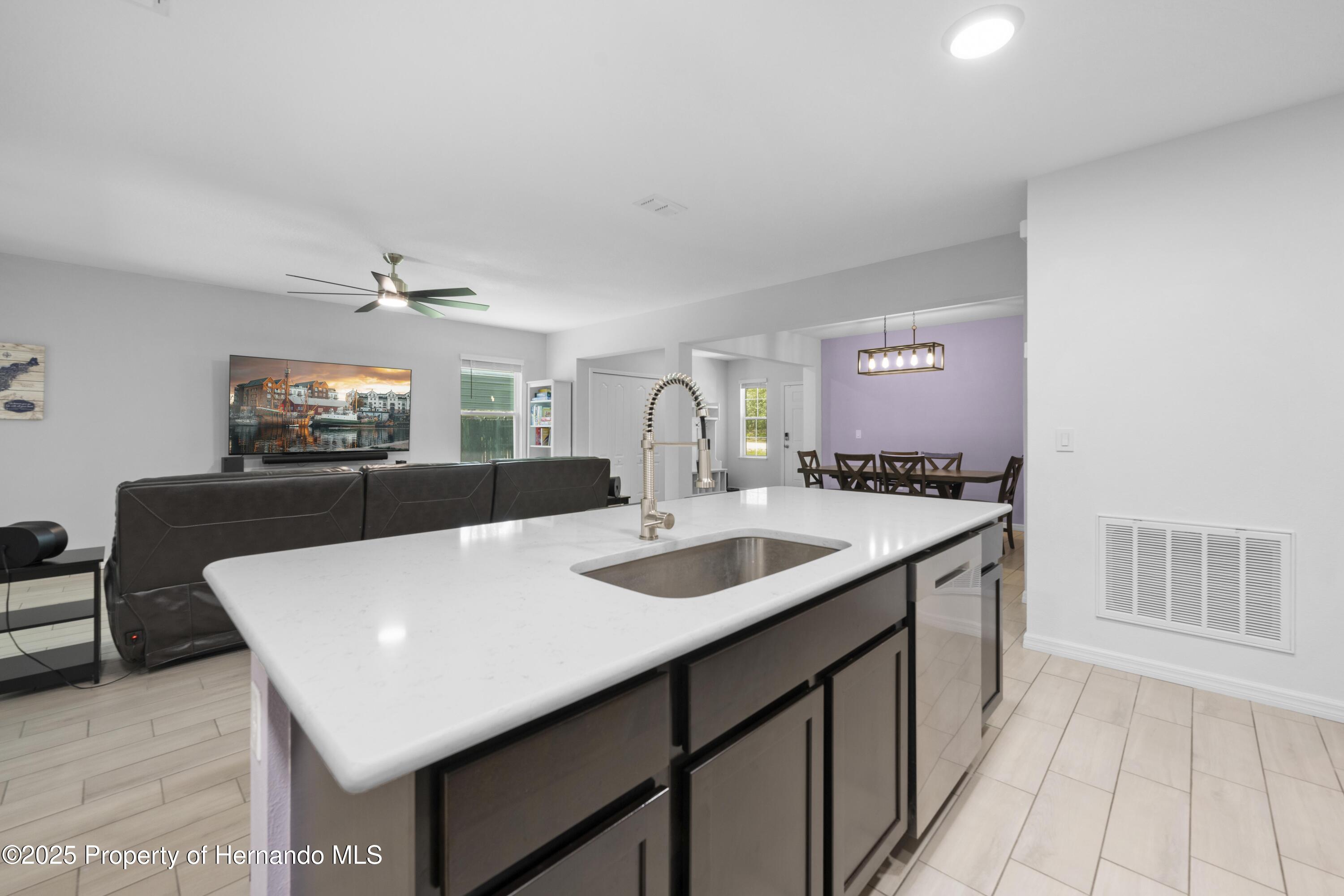 15062 Hummingbird Road, Weeki Wachee, Florida image 34