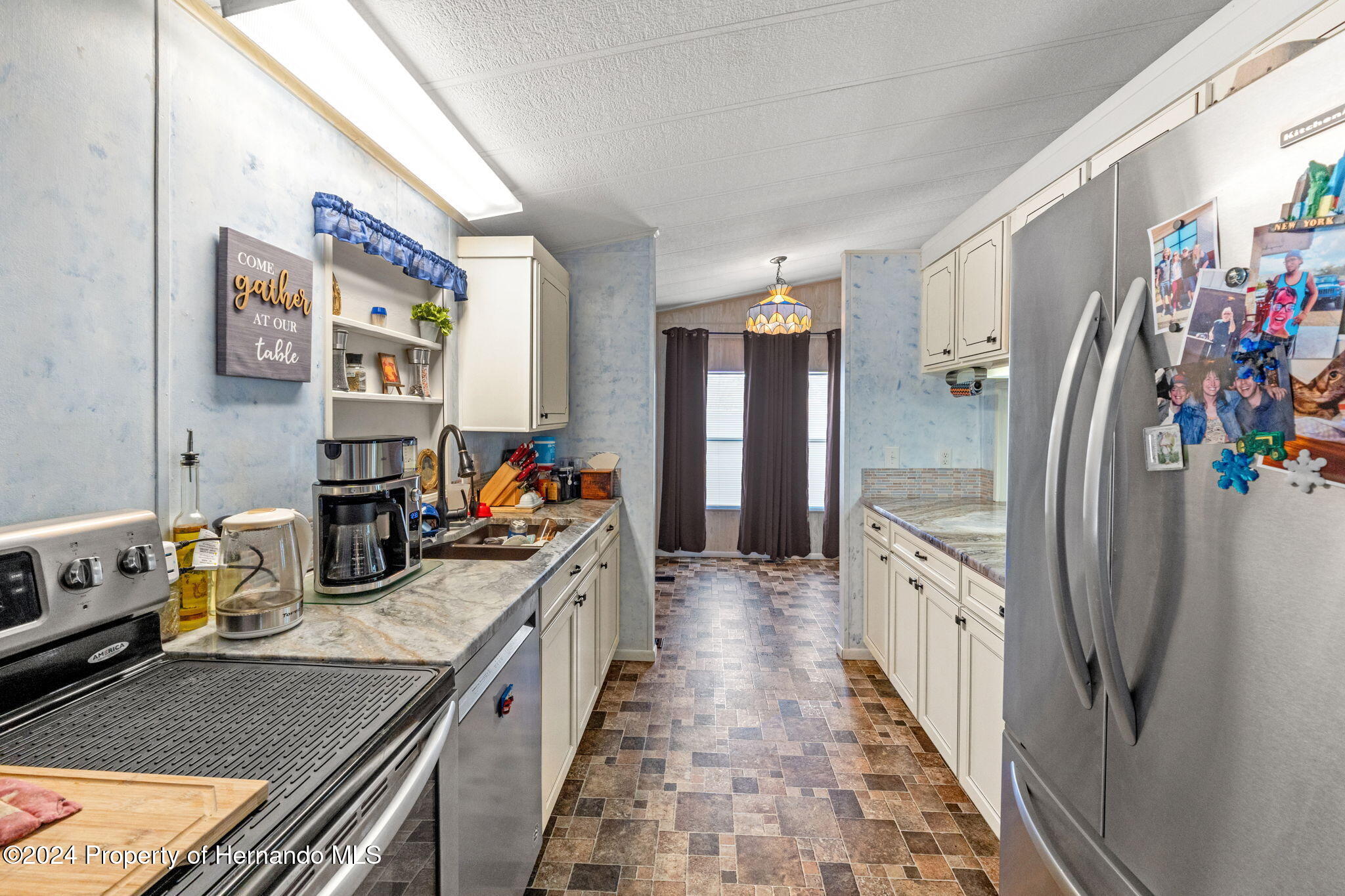 8310 Cove Point, Floral City, Florida image 11