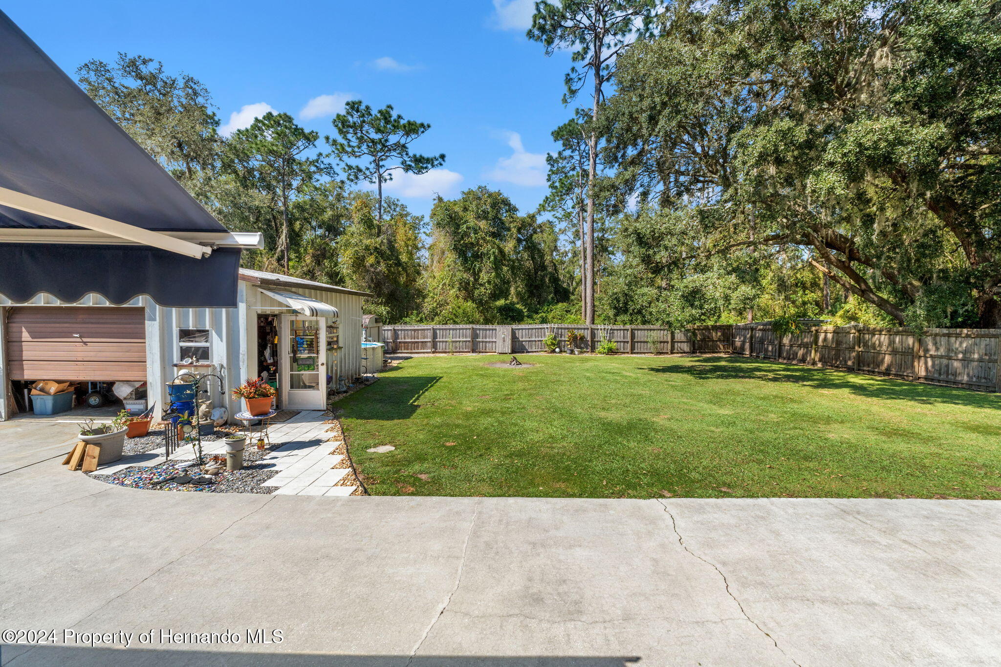 8310 Cove Point, Floral City, Florida image 24