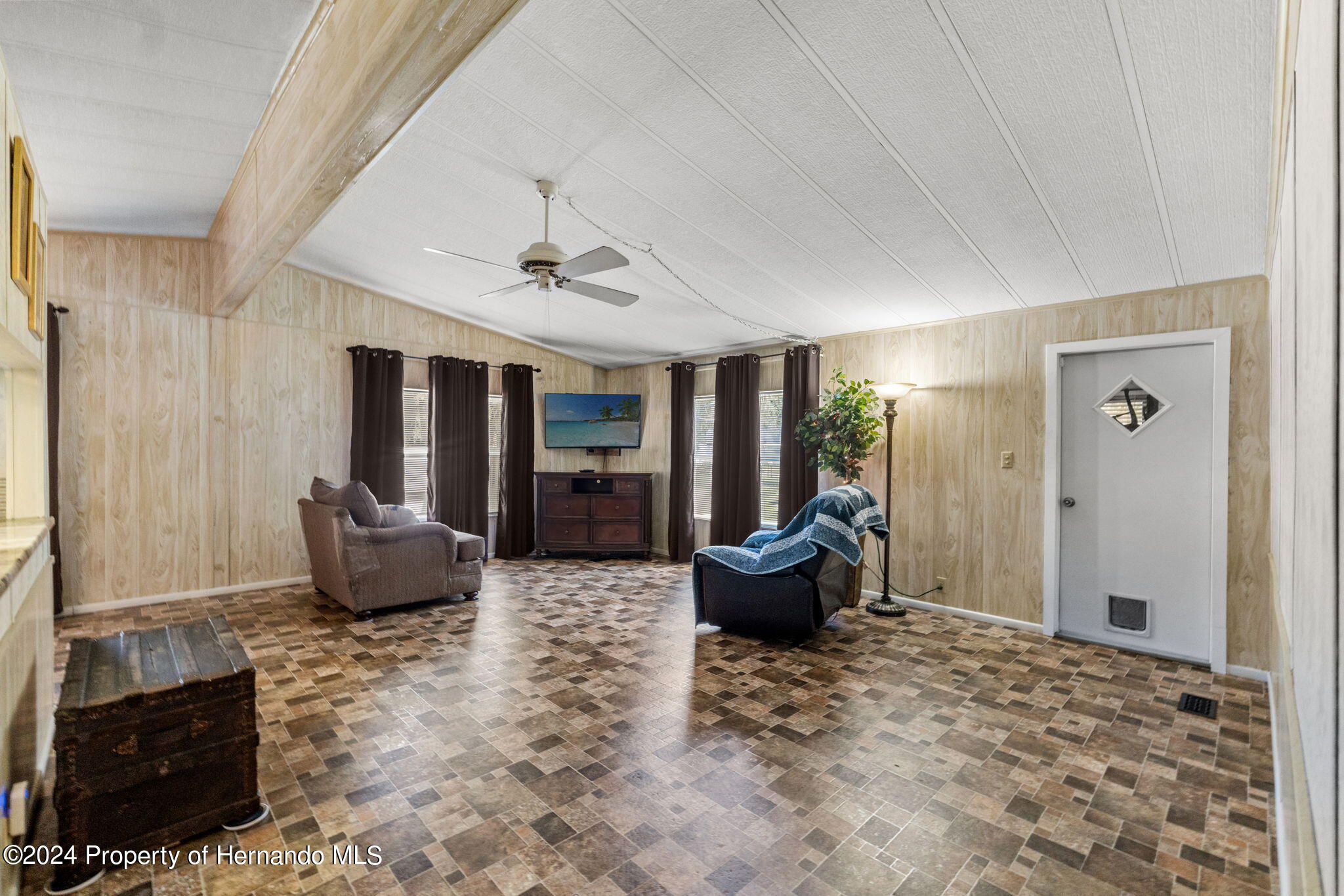 8310 Cove Point, Floral City, Florida image 6