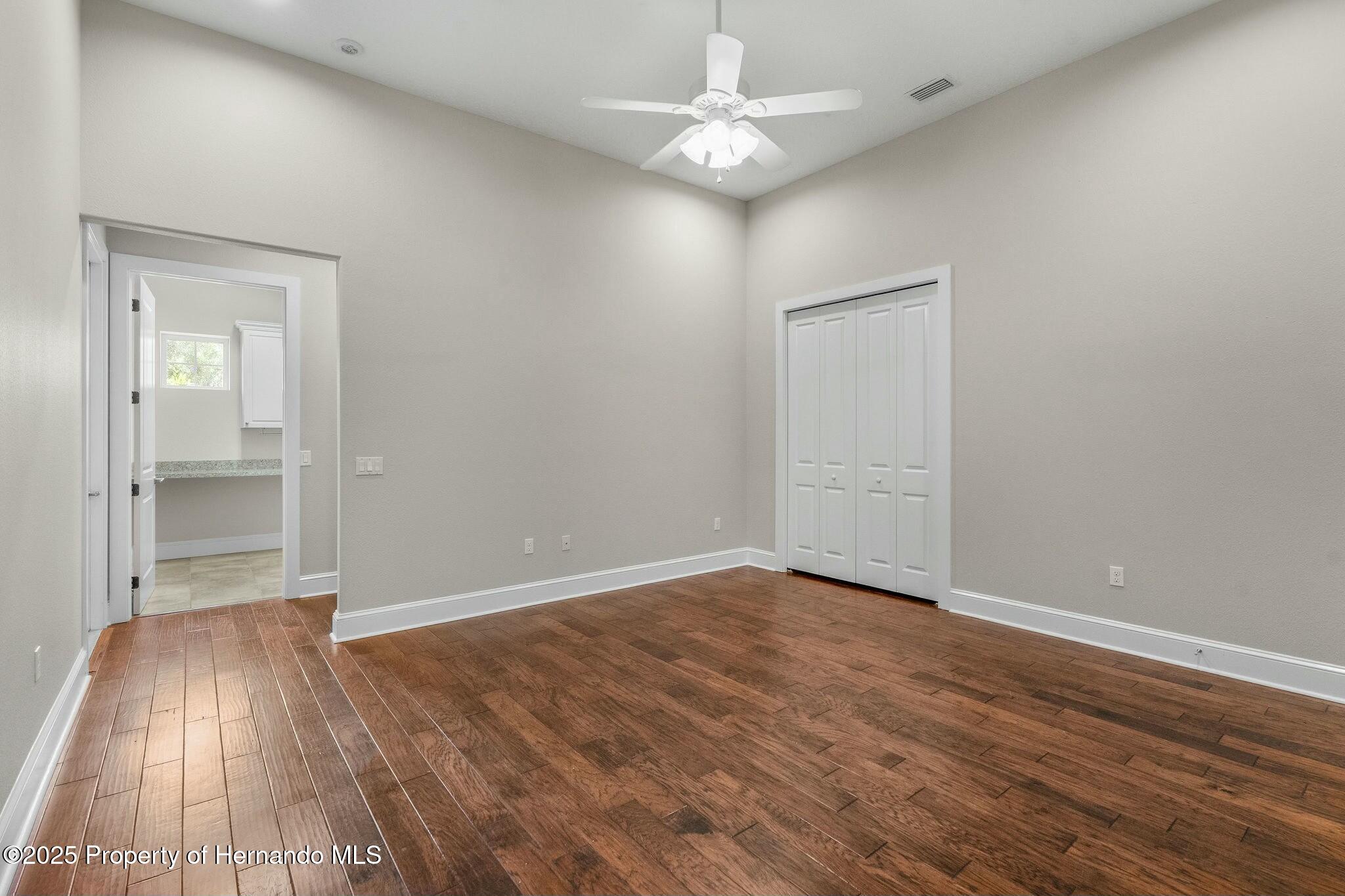 10110 Weeks Drive, Brooksville, Florida image 34