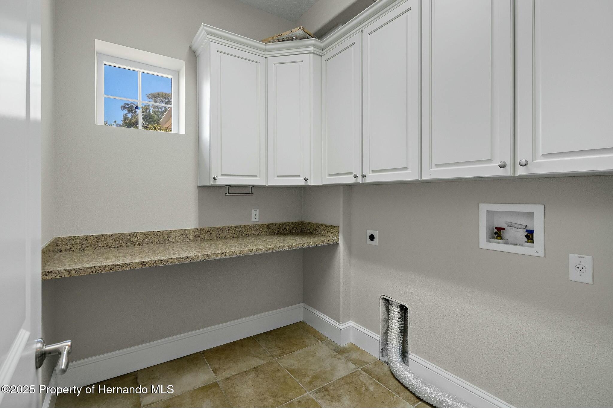 10110 Weeks Drive, Brooksville, Florida image 36