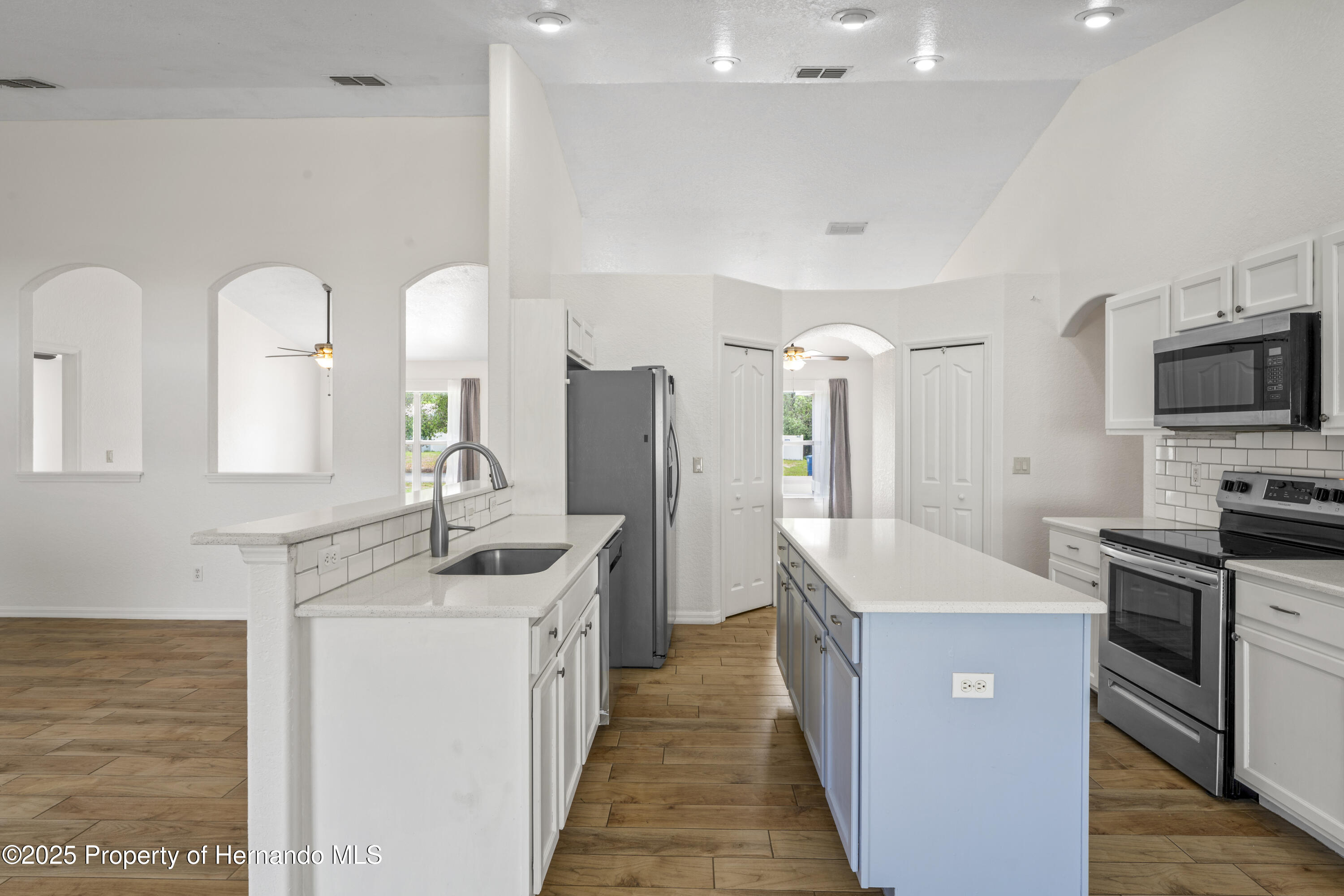 1219 Aladdin Road, Spring Hill, Florida image 2