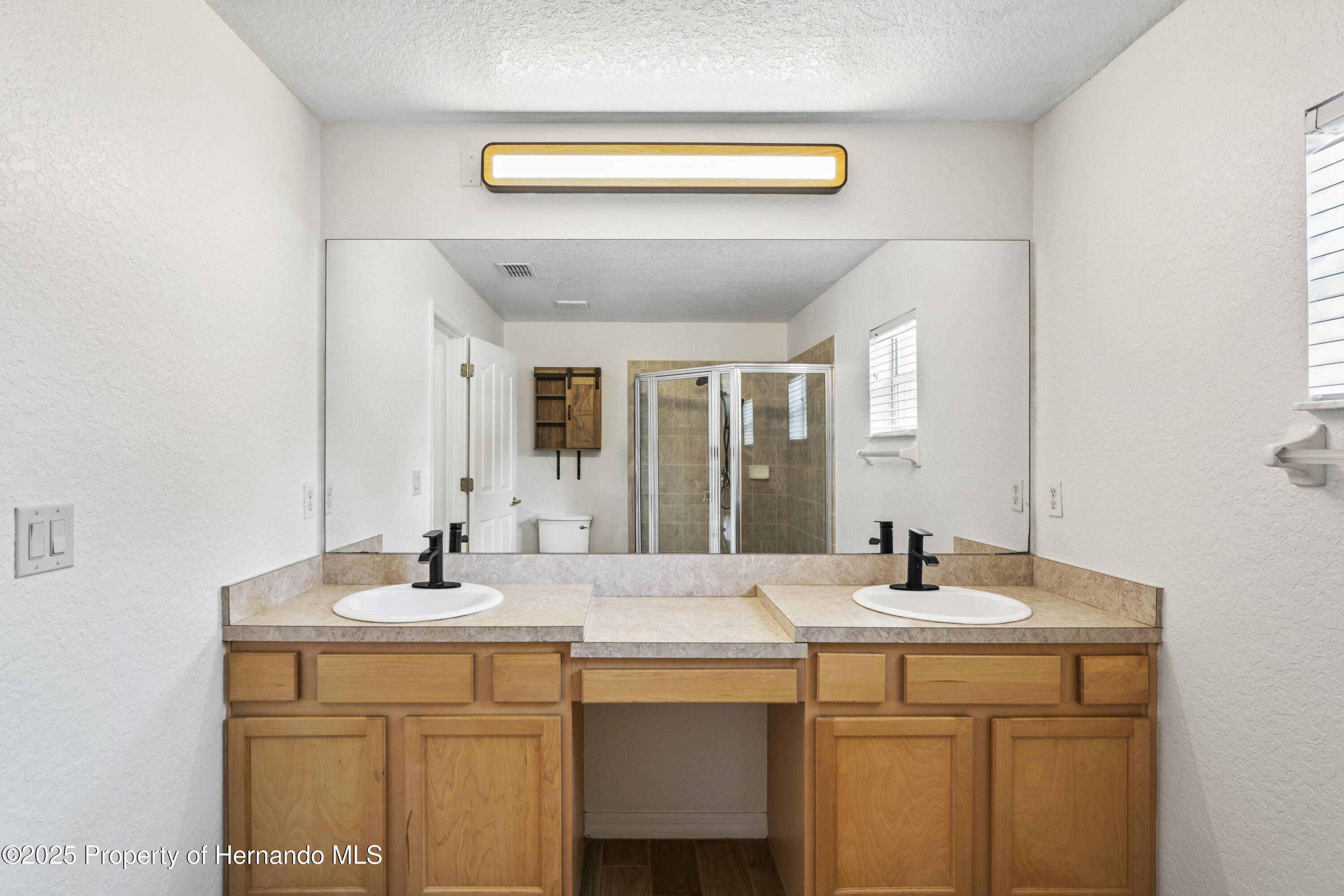 1219 Aladdin Road, Spring Hill, Florida image 3