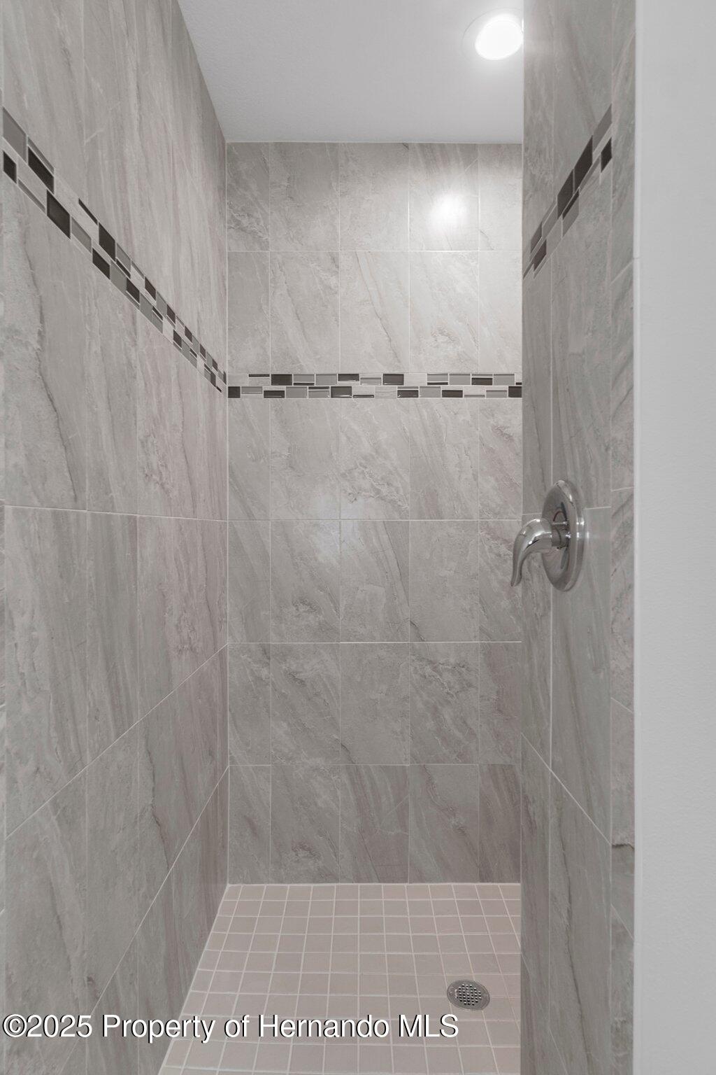 11192 Kodiak Wren Road, Weeki Wachee, Florida image 25