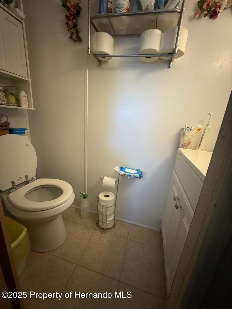 8063 Eastern Circle Drive, Brooksville, Florida image 36