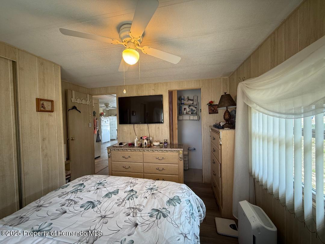 8063 Eastern Circle Drive, Brooksville, Florida image 33