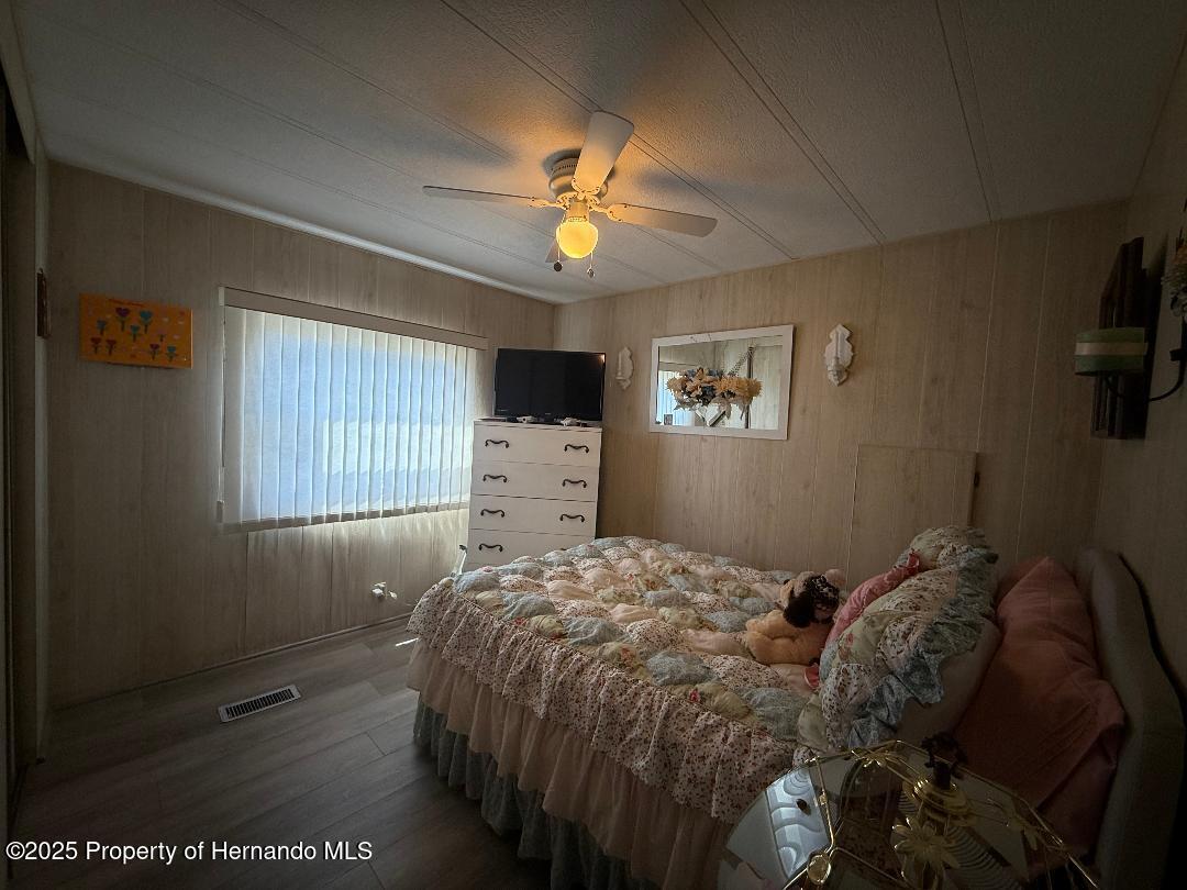 8063 Eastern Circle Drive, Brooksville, Florida image 29