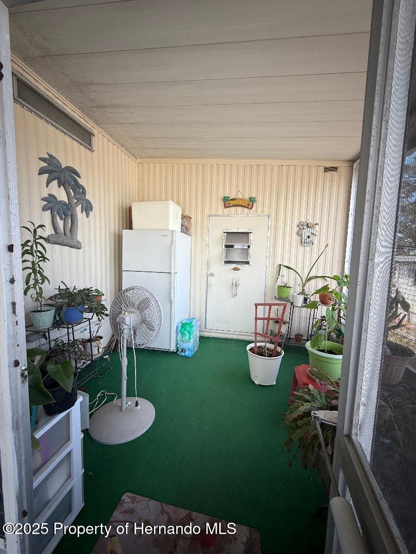8063 Eastern Circle Drive, Brooksville, Florida image 11