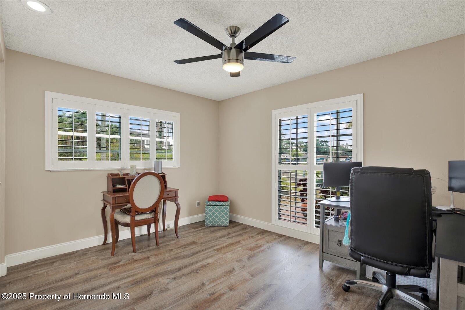 8516 Wooddrift Dr Drive, Tampa, Florida image 28