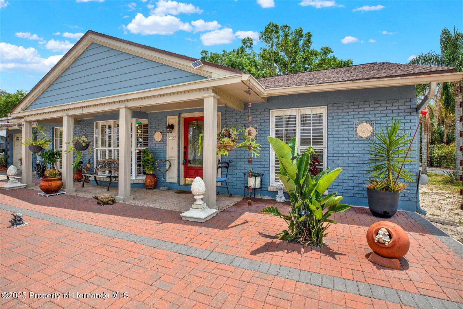 8516 Wooddrift Dr Drive, Tampa, Florida image 38