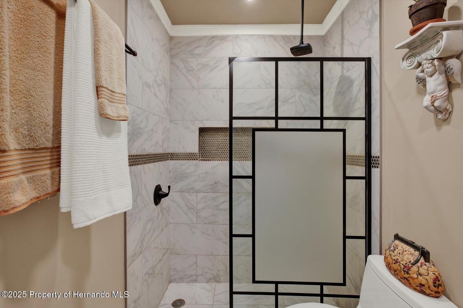 8516 Wooddrift Dr Drive, Tampa, Florida image 24
