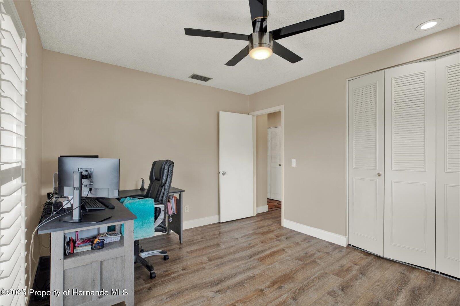 8516 Wooddrift Dr Drive, Tampa, Florida image 29