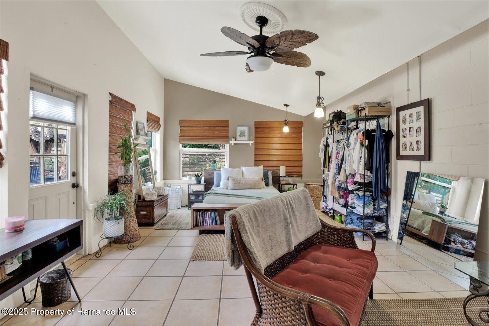 8516 Wooddrift Dr Drive, Tampa, Florida image 34