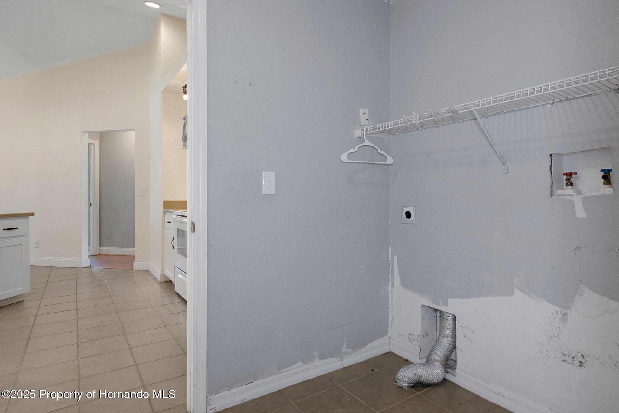 10101 Langan Street, Spring Hill, Florida image 31