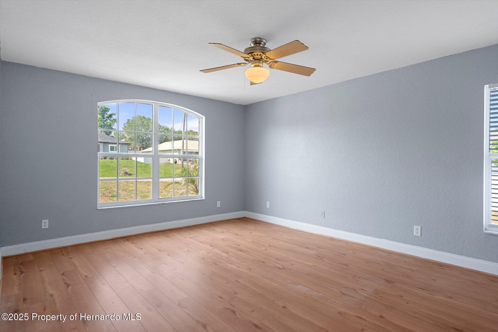 10101 Langan Street, Spring Hill, Florida image 25
