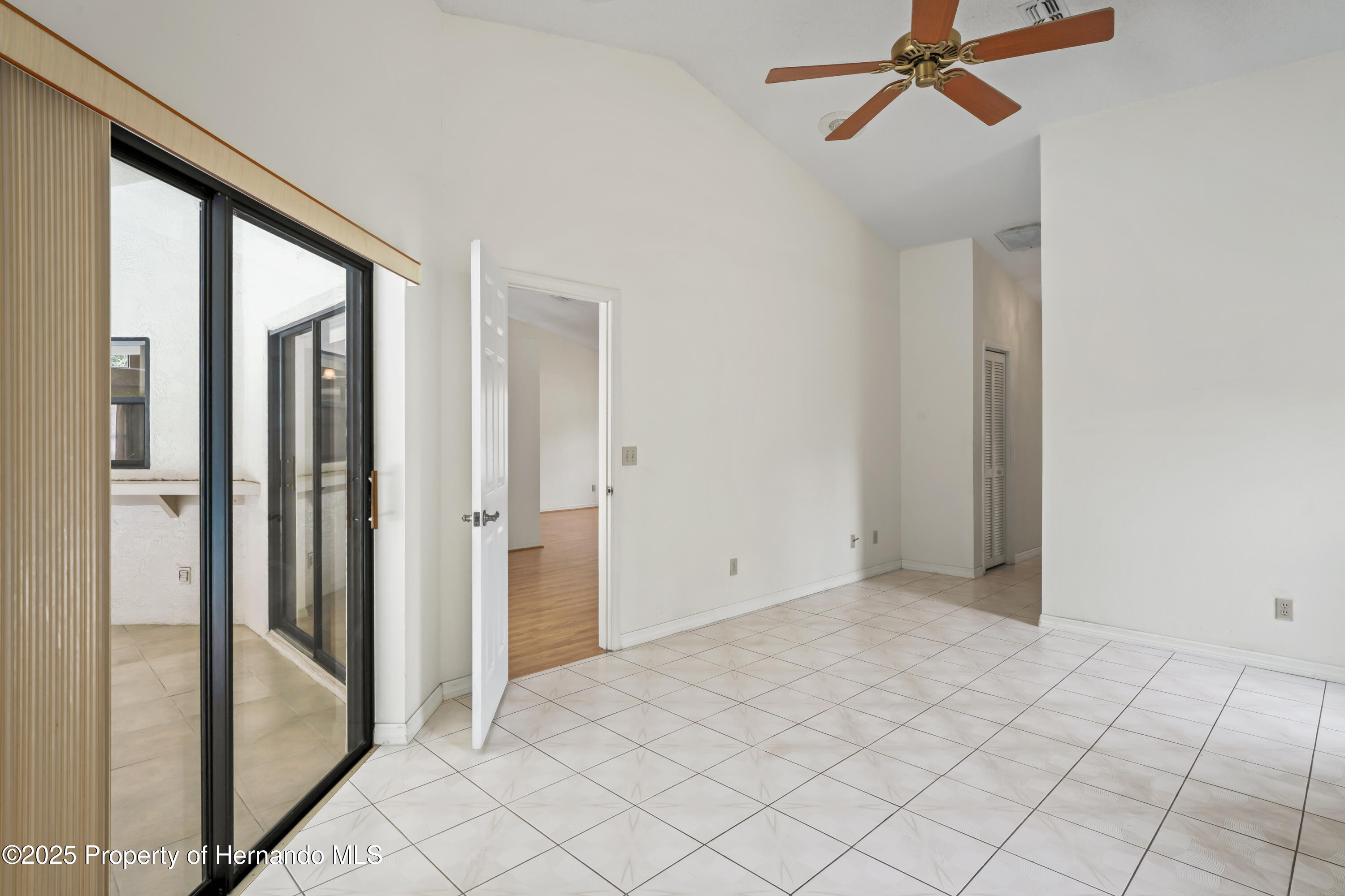 128 Oak Lake Drive, Spring Hill, Florida image 30