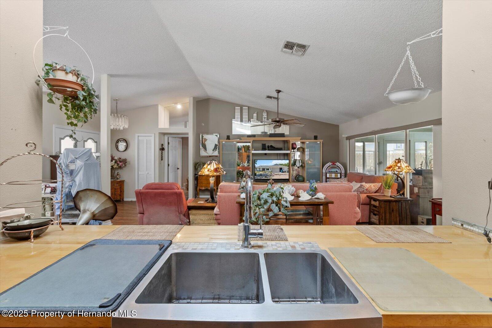 10267 Elgin Boulevard, Spring Hill, Florida image 12