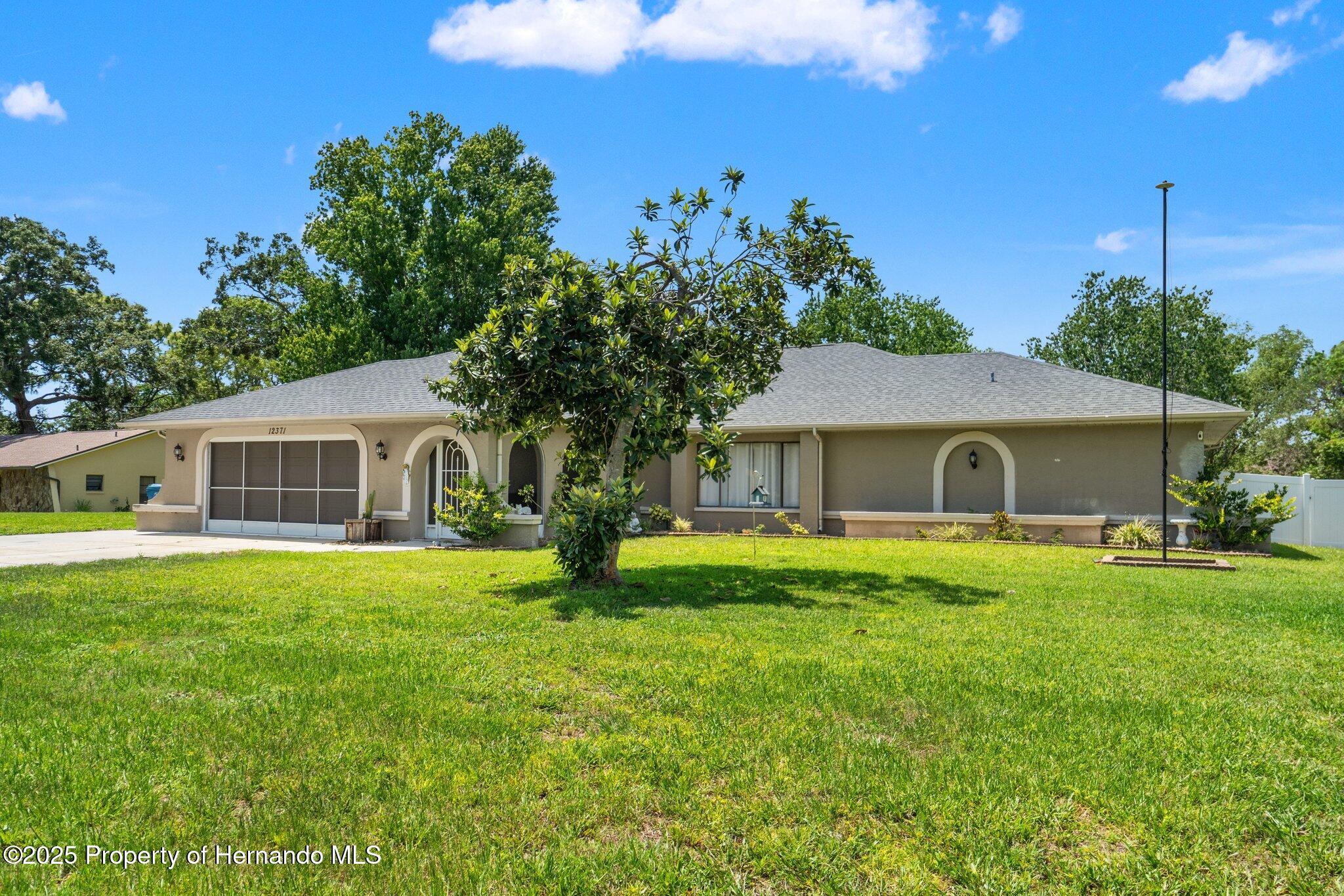 12371 Glen Haven Street, Spring Hill, Florida image 35