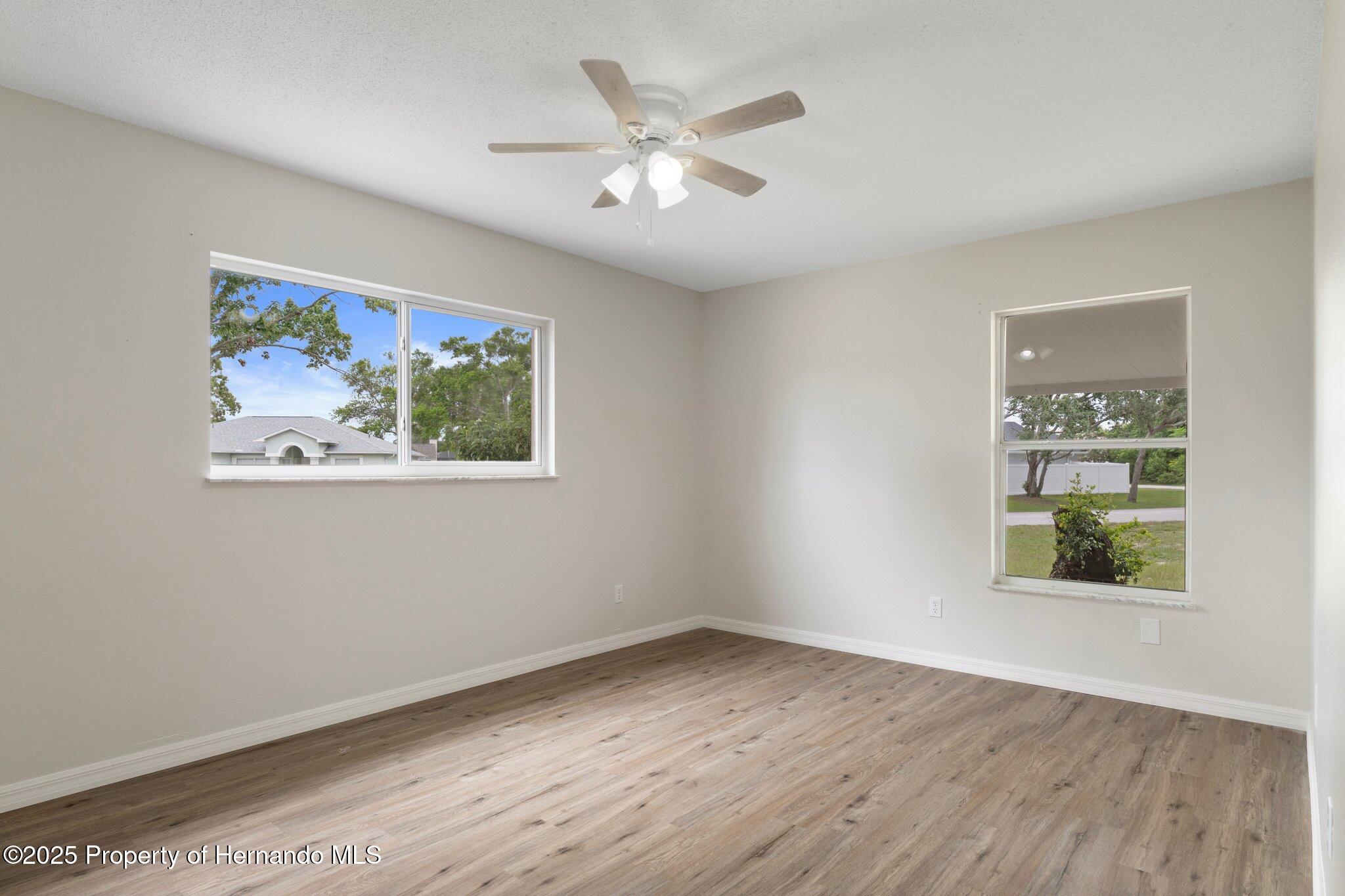 10441 Mayflower Road, Spring Hill, Florida image 27