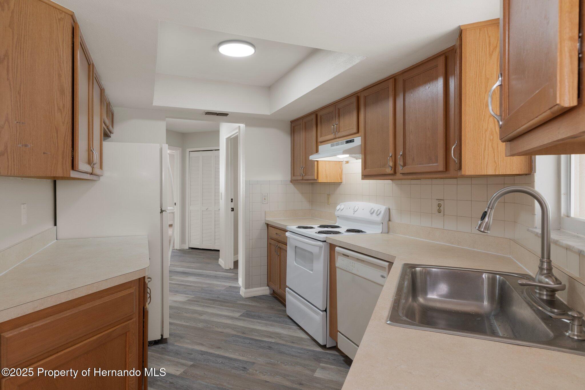10441 Mayflower Road, Spring Hill, Florida image 19
