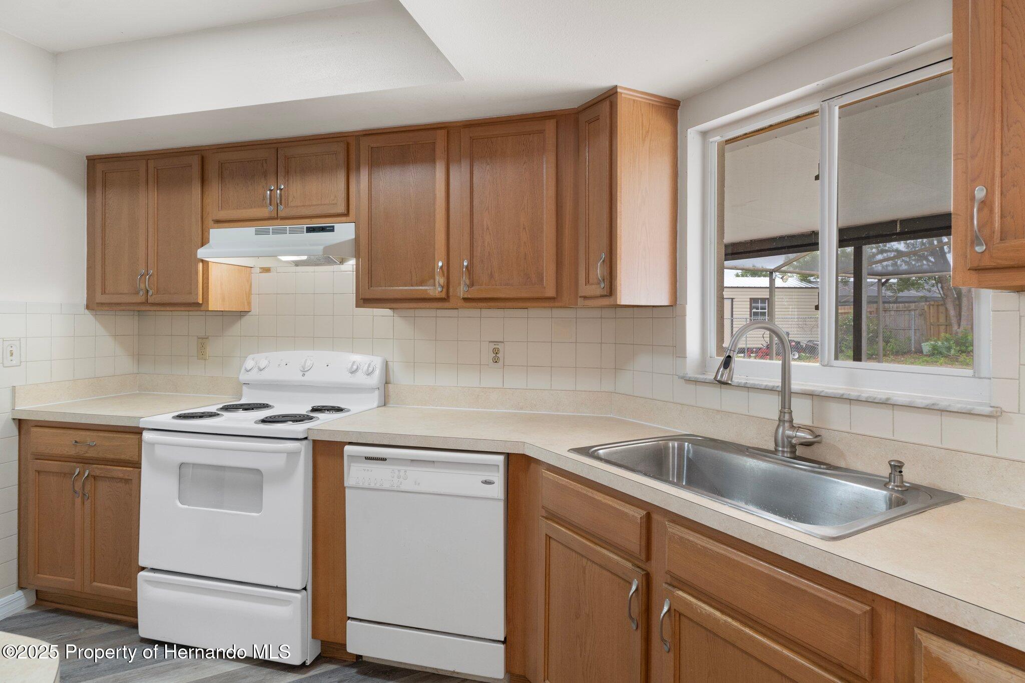 10441 Mayflower Road, Spring Hill, Florida image 20