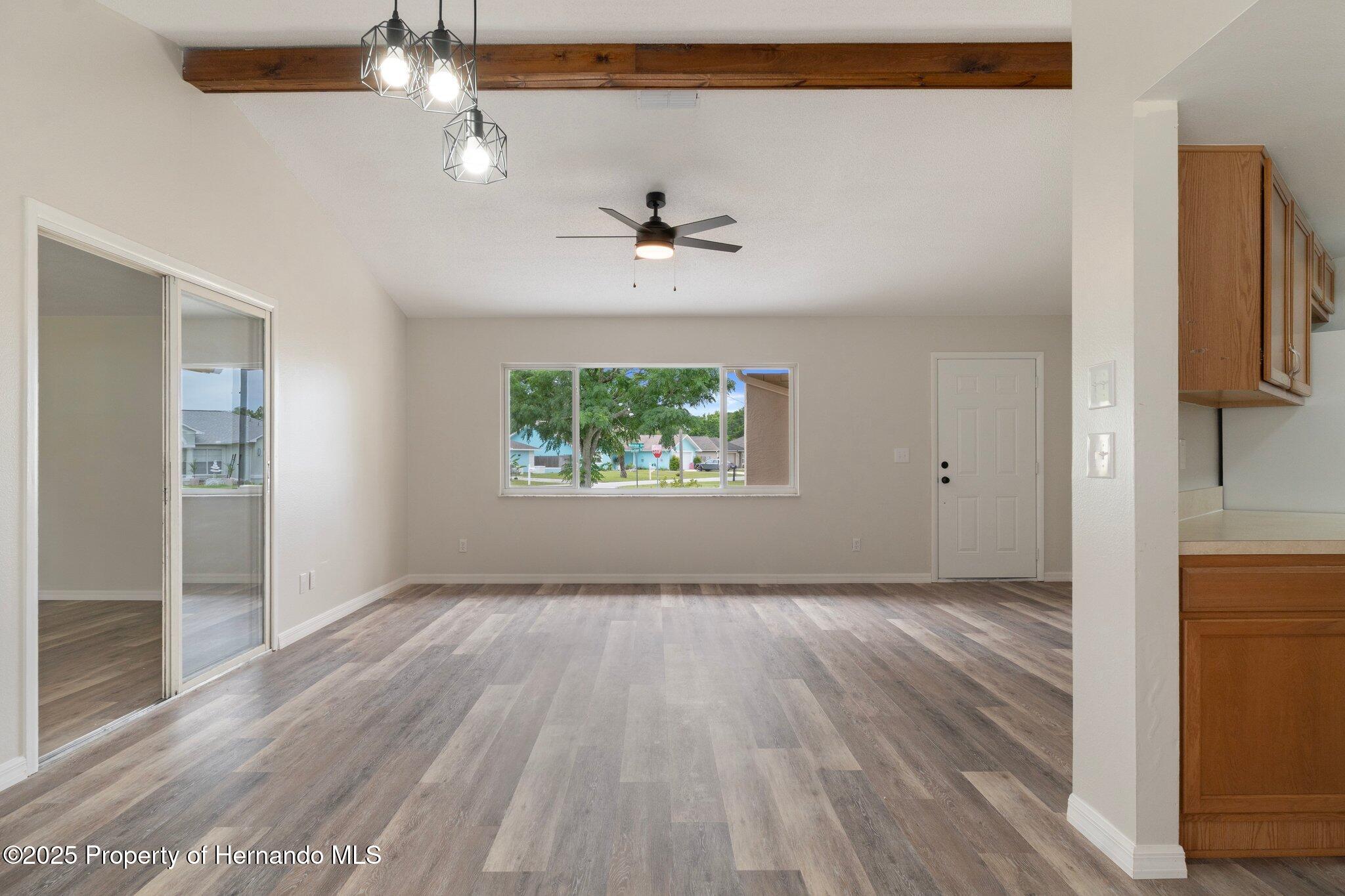 10441 Mayflower Road, Spring Hill, Florida image 18