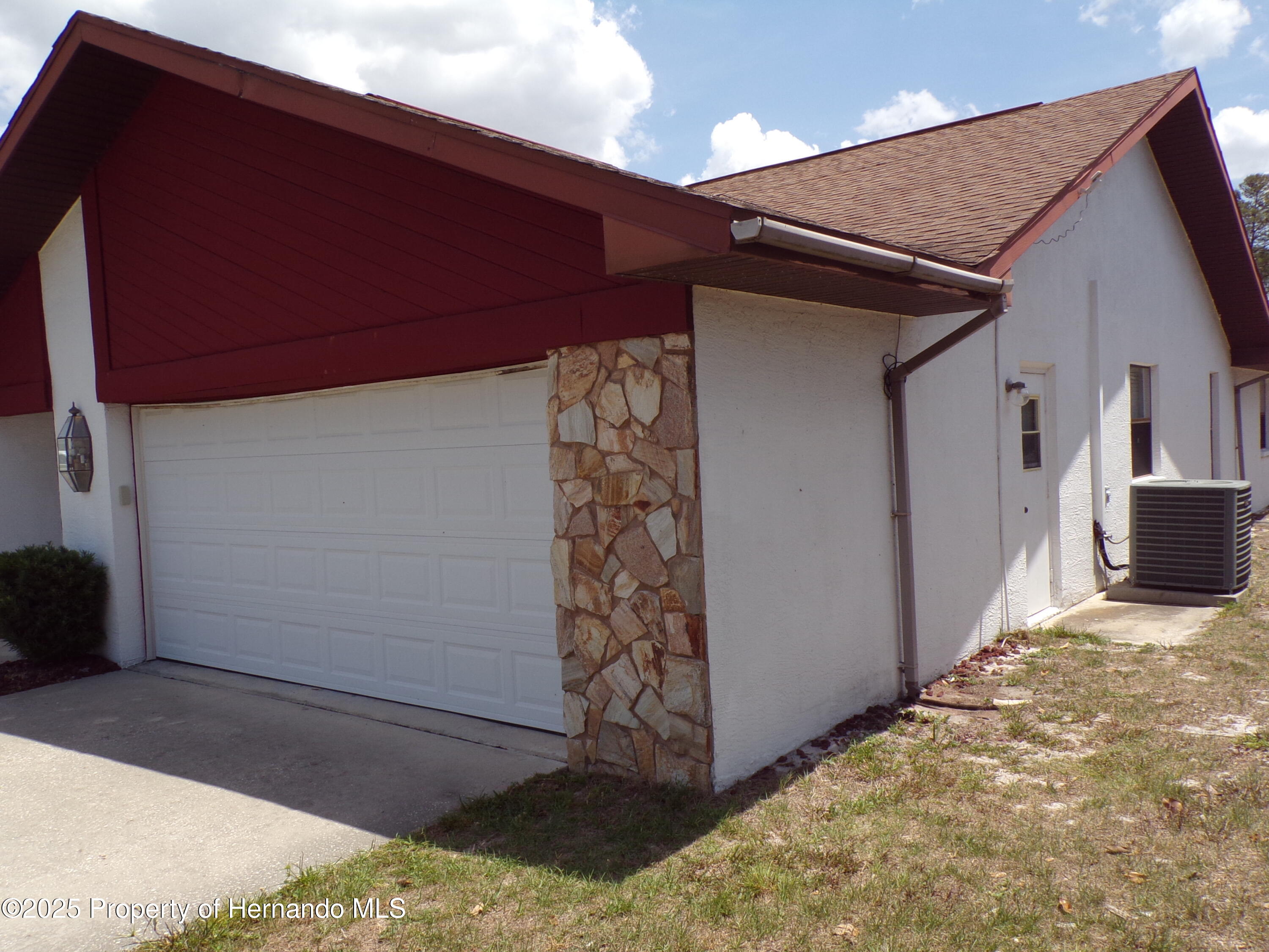 5248 Frost Road, Spring Hill, Florida image 3
