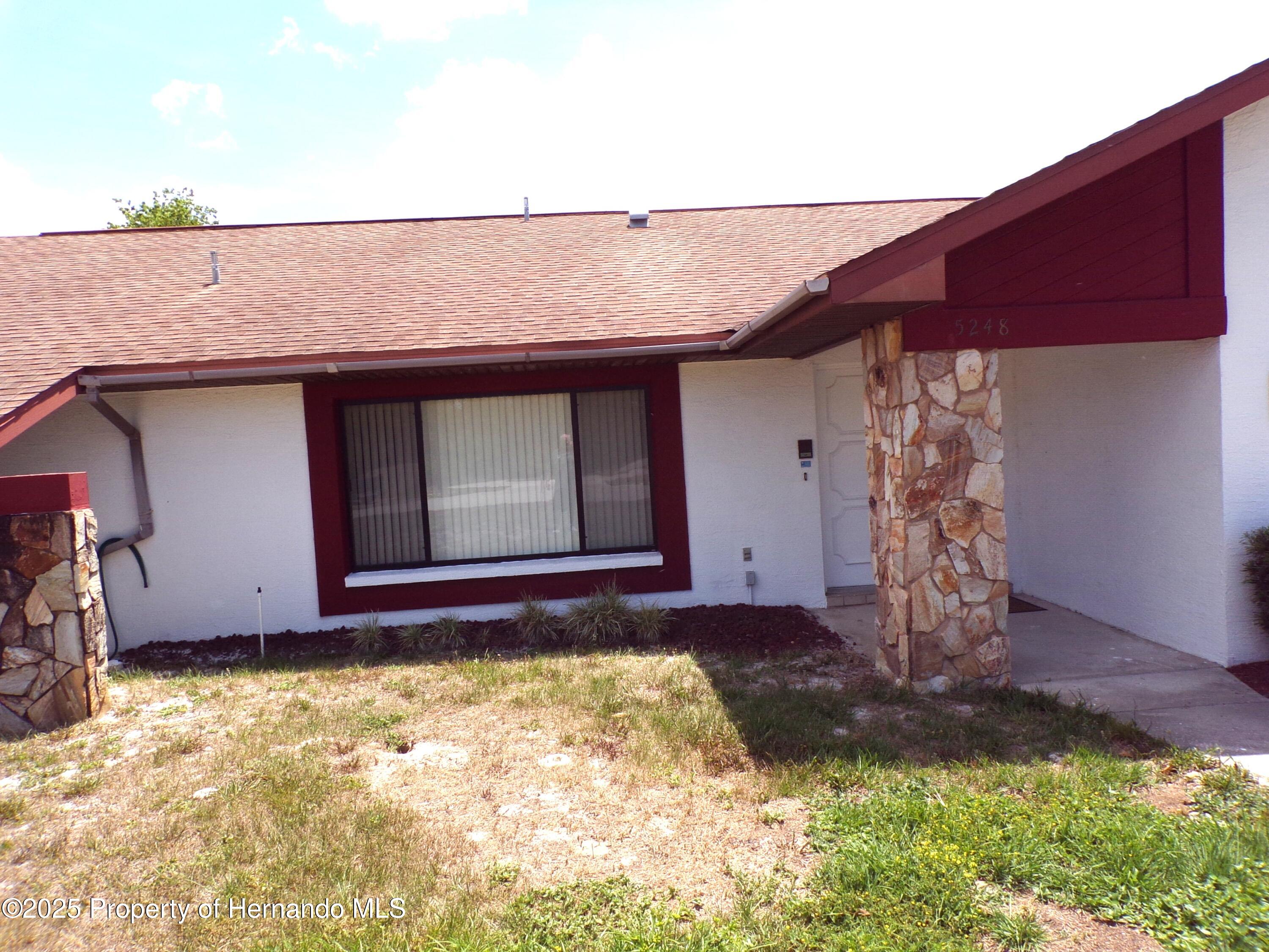 5248 Frost Road, Spring Hill, Florida image 2