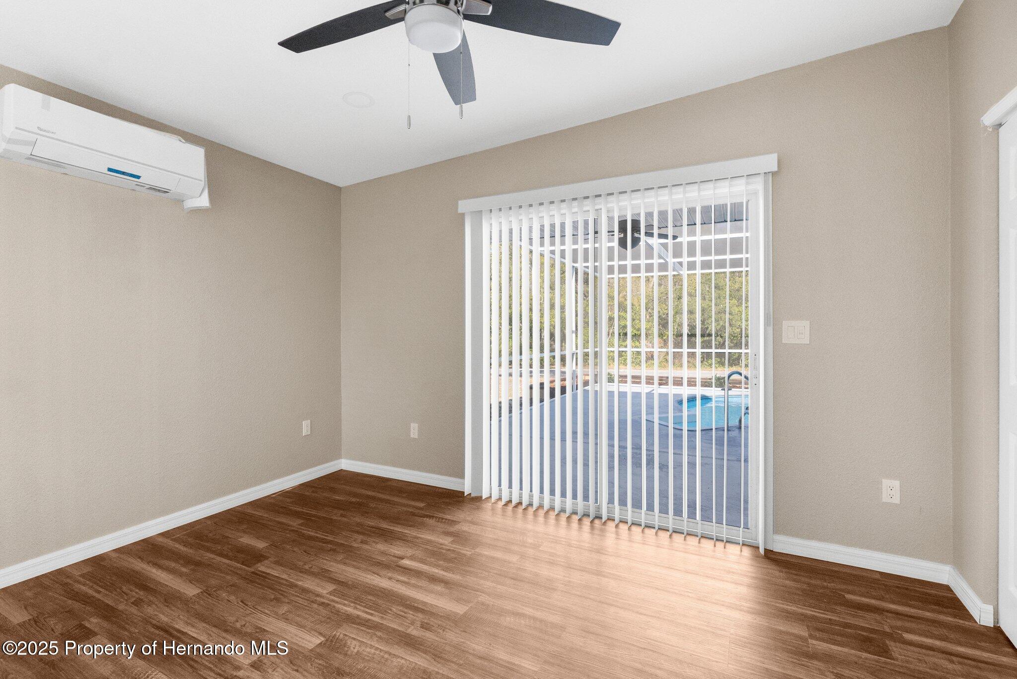 7083 Devlin Street, Weeki Wachee, Florida image 33