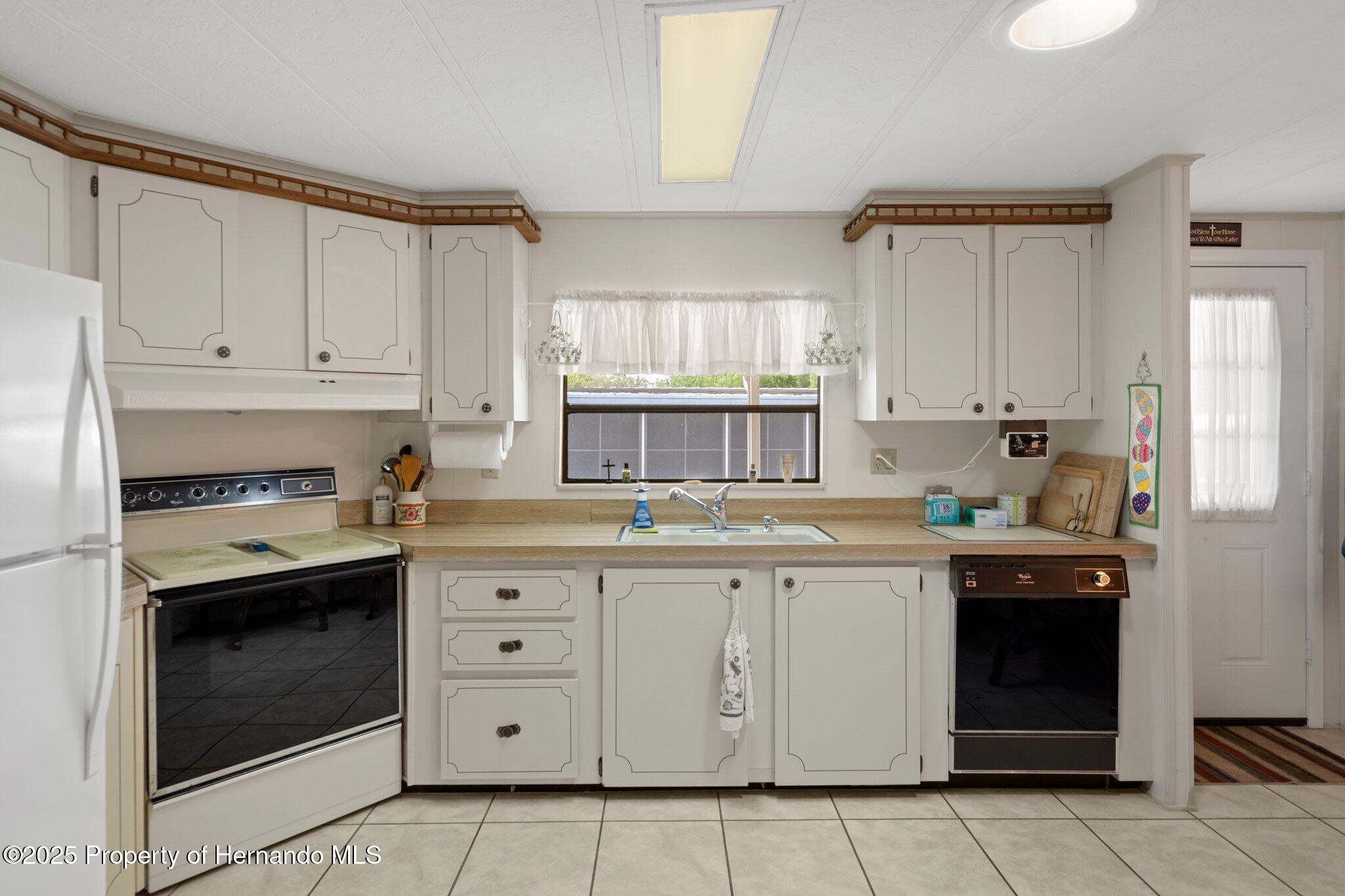 7464 Harlow Street, Brooksville, Florida image 15
