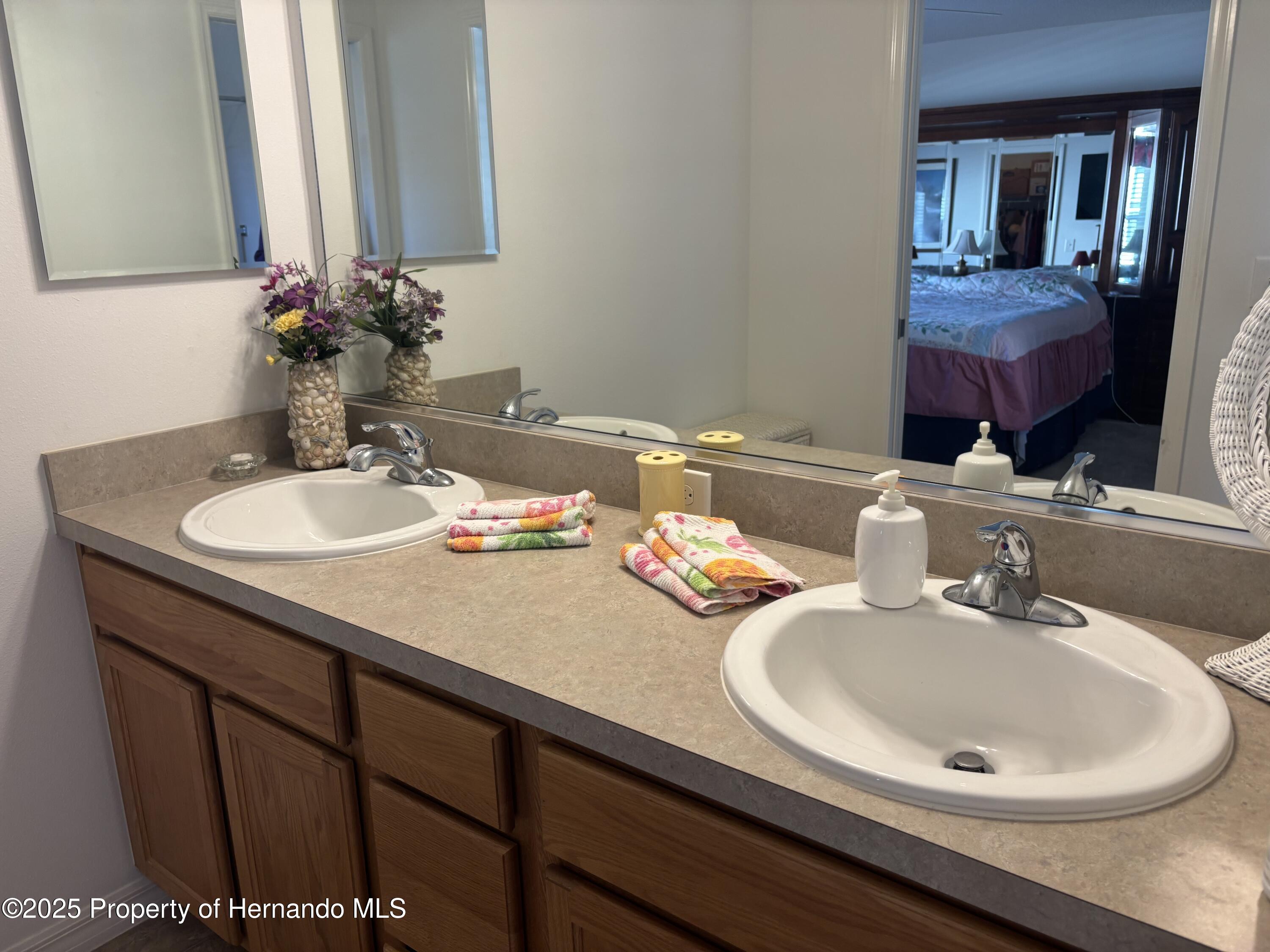 2595 Edenville Path, The Villages, Florida image 24