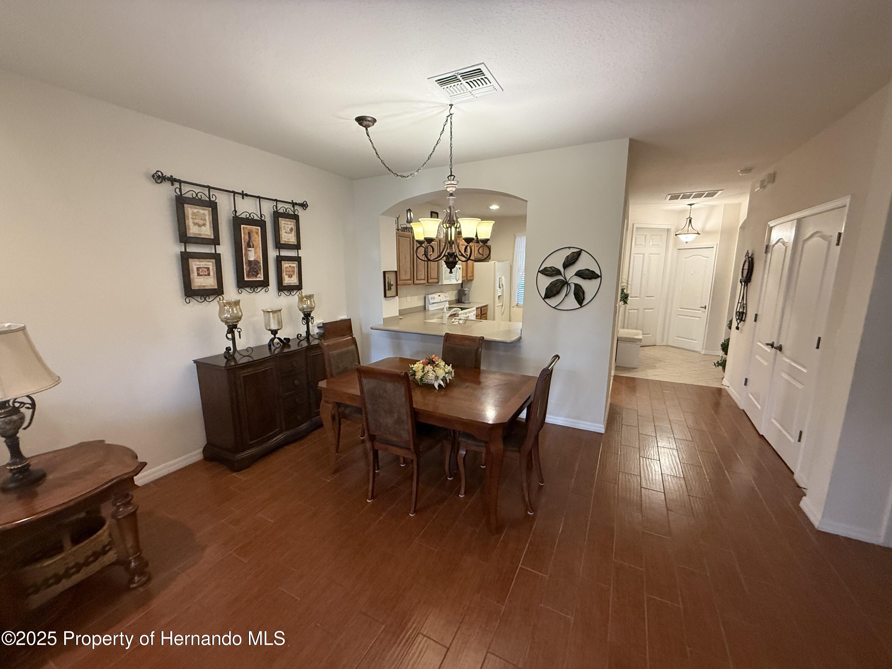 9238 Southern Charm Circle, Brooksville, Florida image 7