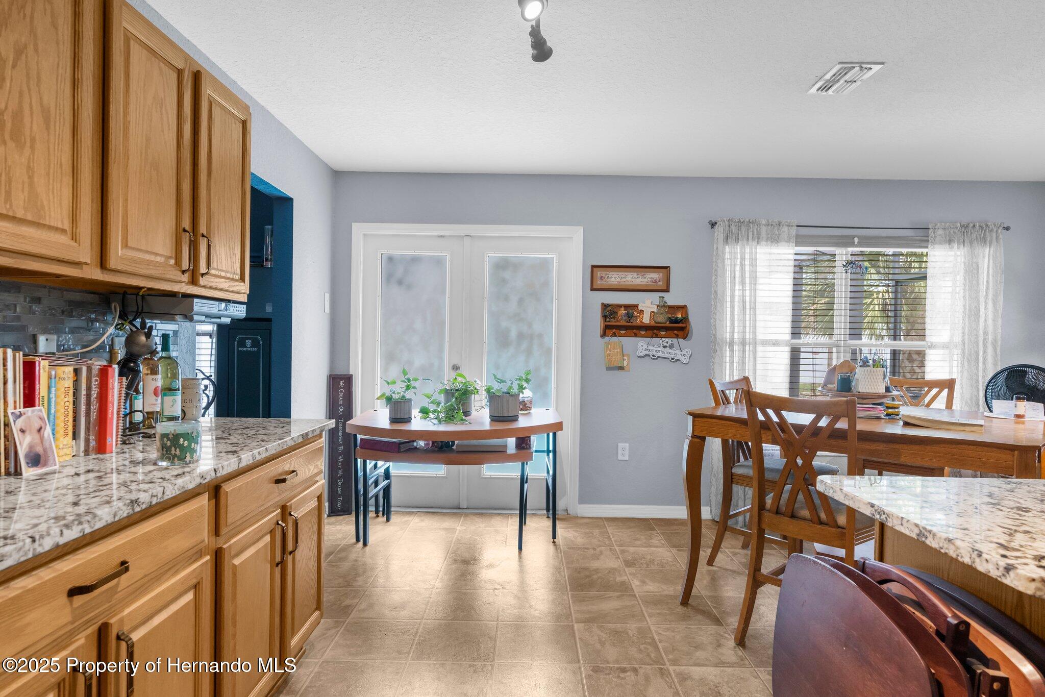 10457 Cranston Street, Spring Hill, Florida image 4